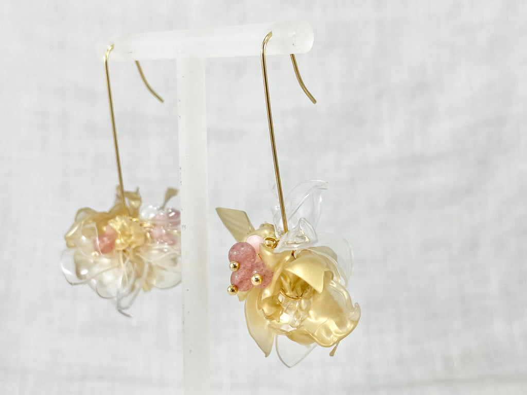 Upcycled earrings - flower ball -