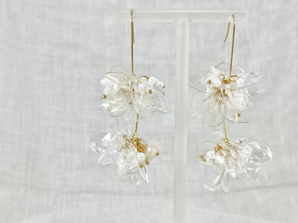 Upcycled earrings - flower balls-