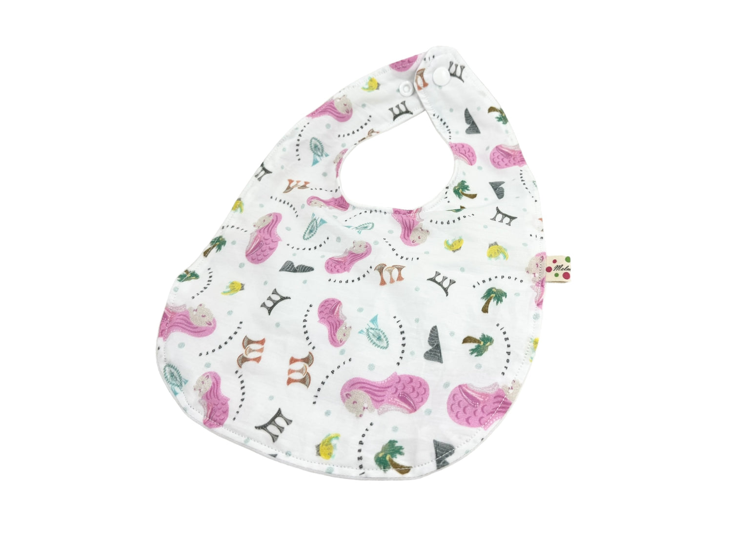 Singapore Pop Merlion baby bib by Melmomilk Design – colorful, soft cotton bib featuring a playful Merlion illustration, perfect for gifting or daily use. シンガポール・ポップ・マーライオンよだれかけ / スタイ– カラフルで柔らかいコットン素材、かわいいマーライオンのイラスト入り。ギフトやお土産、普段使いにぴったり。