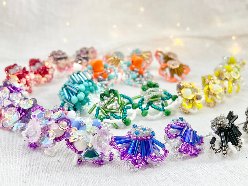 Hand beaded earrings - beads lace -