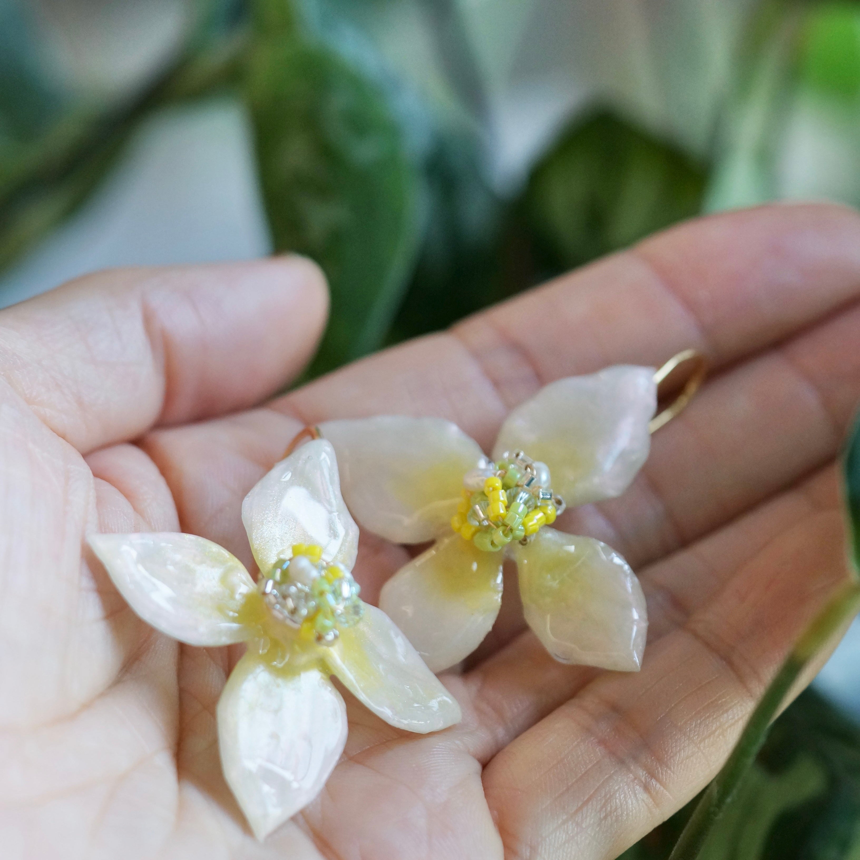 Dogwood in Bloom earrings