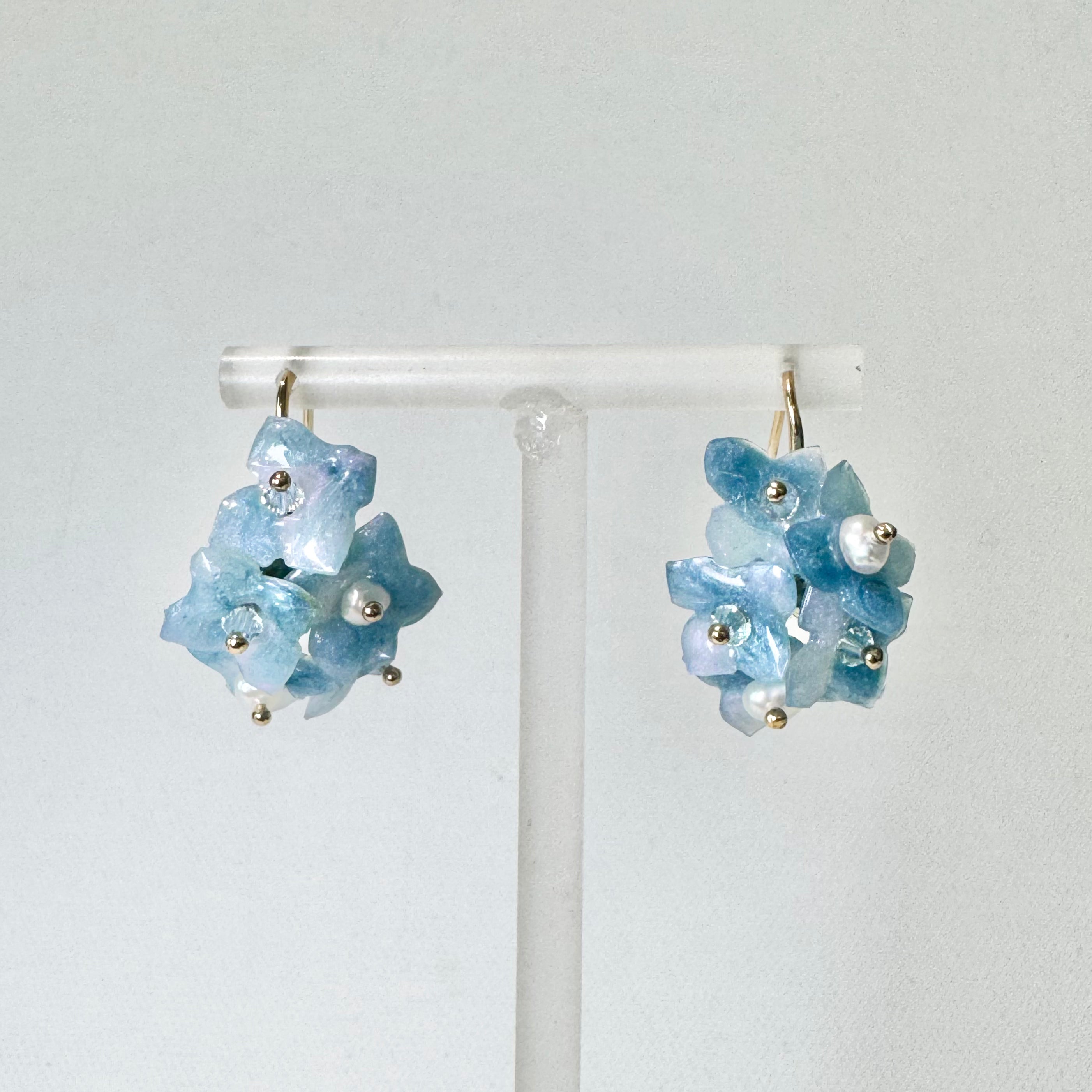 Hydrangea Bloom Earrings - Mist Blue -