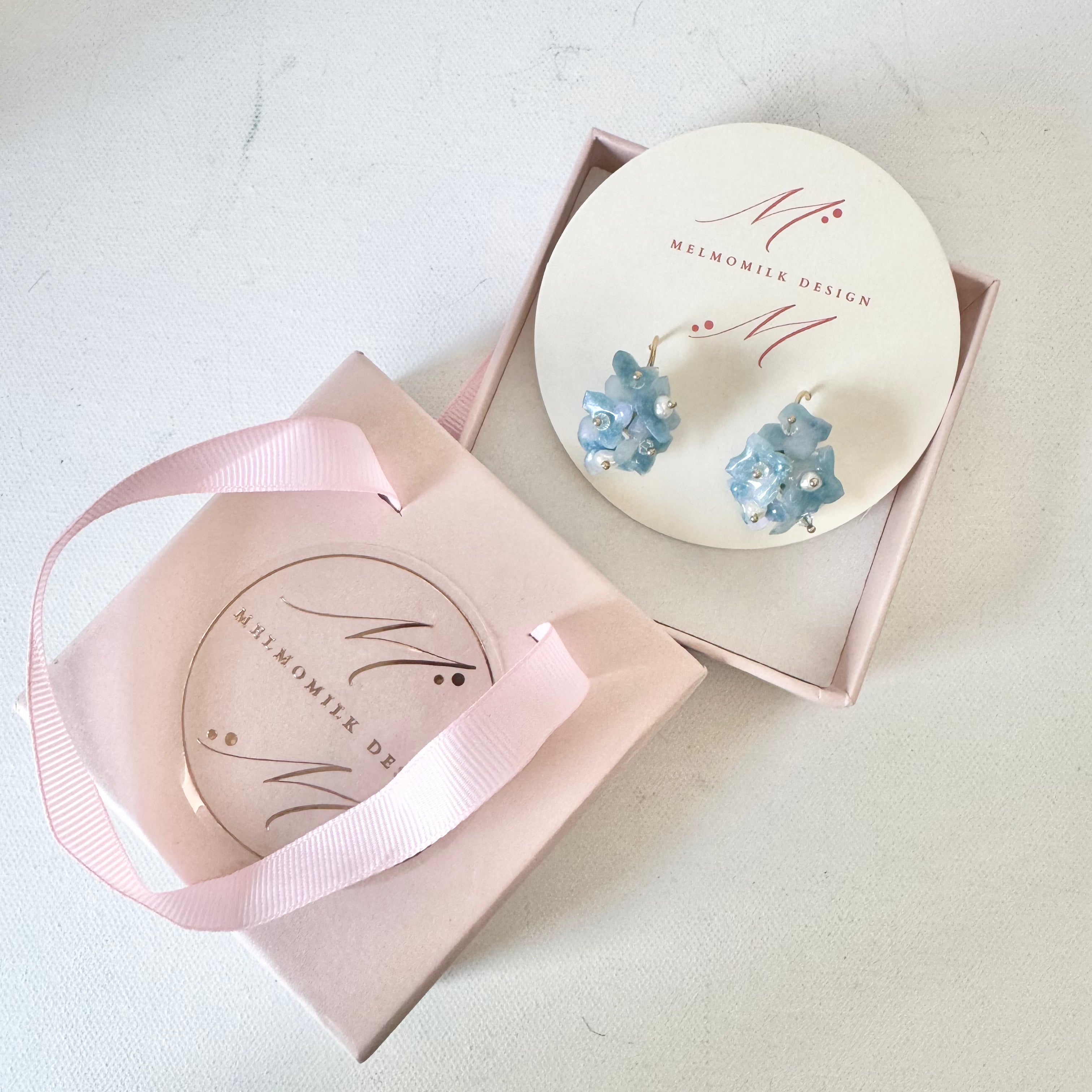 Hydrangea Bloom Earrings - Mist Blue -