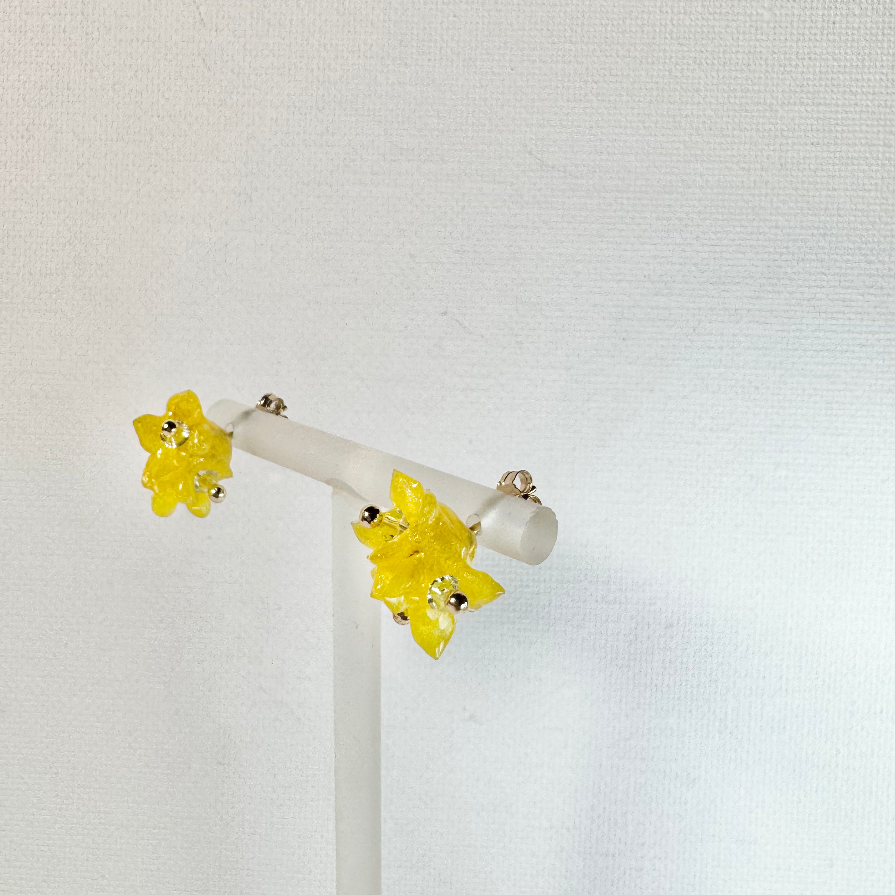 Tiny Pop Earrings - Yuzu Fizz -