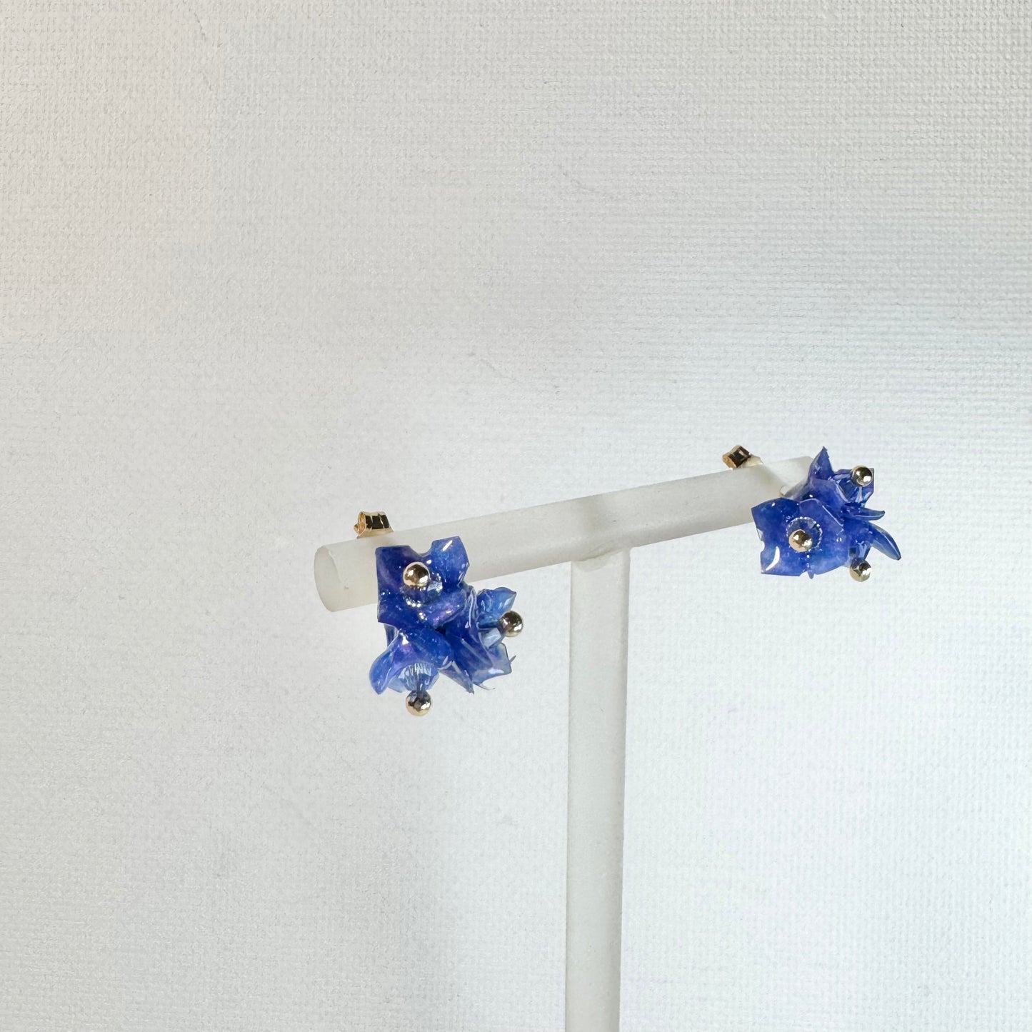 Tiny Pop Earrings - Blue Hawaii -