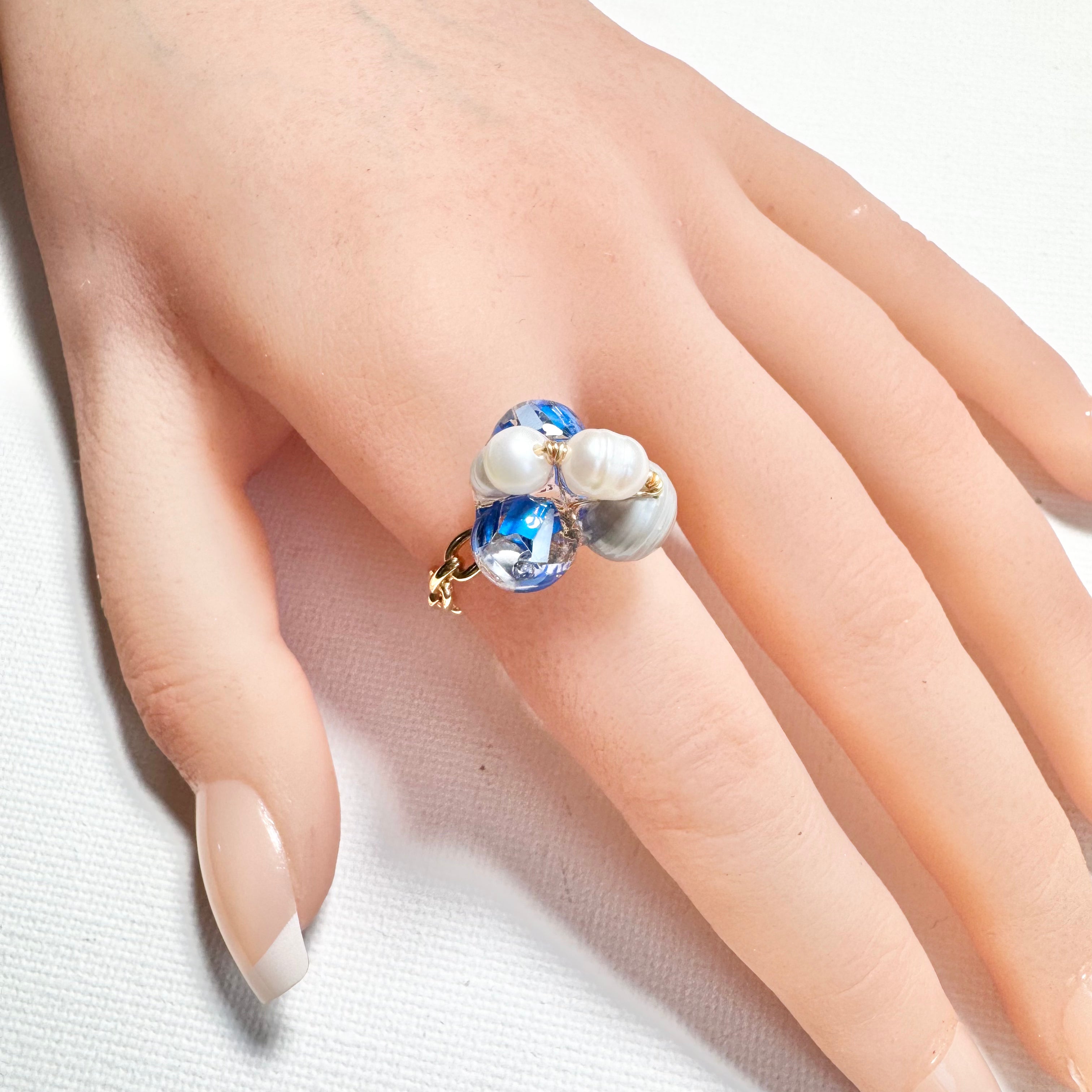 Bee Divine Ring - Blue Bee -