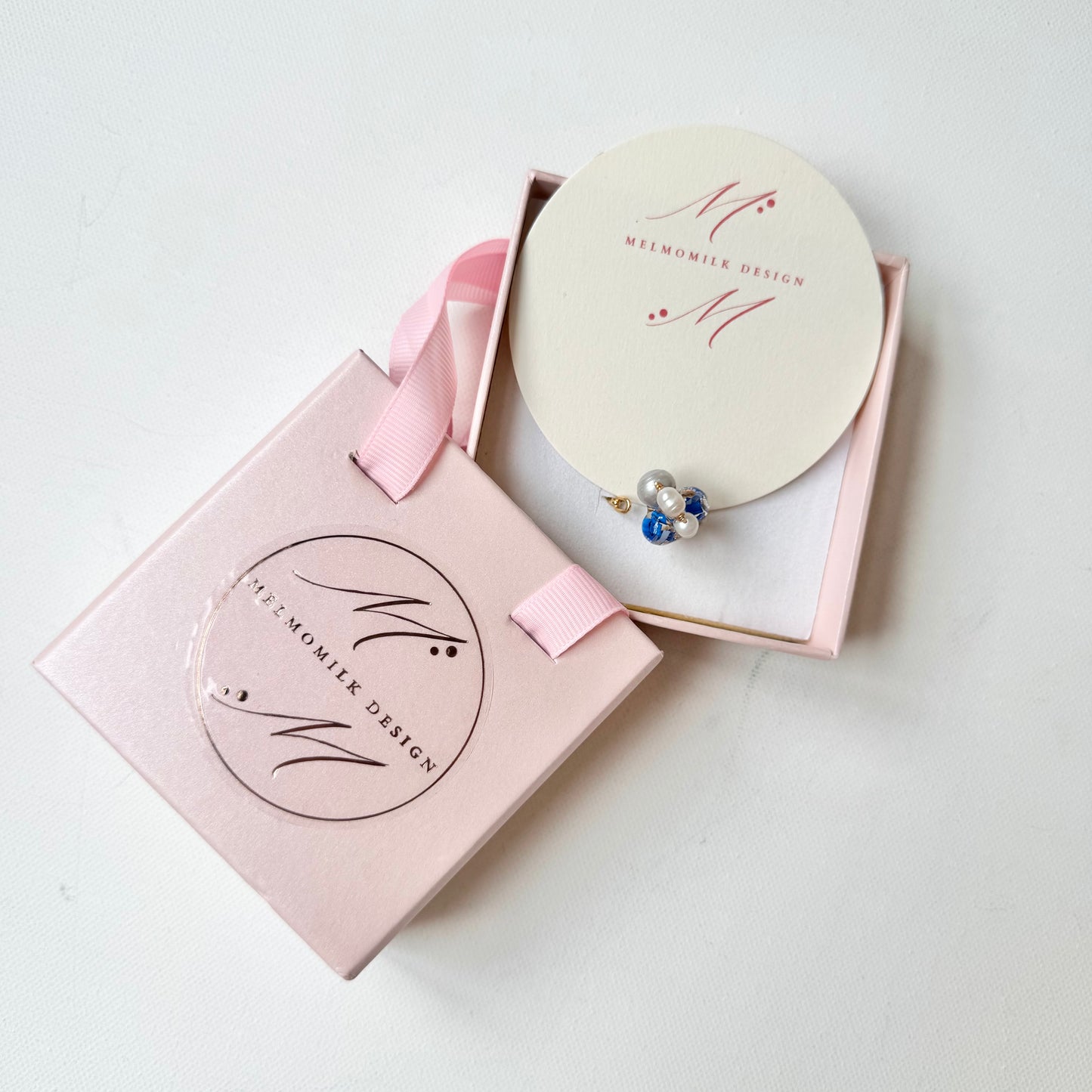 Bee Divine Ring - Blue Bee -