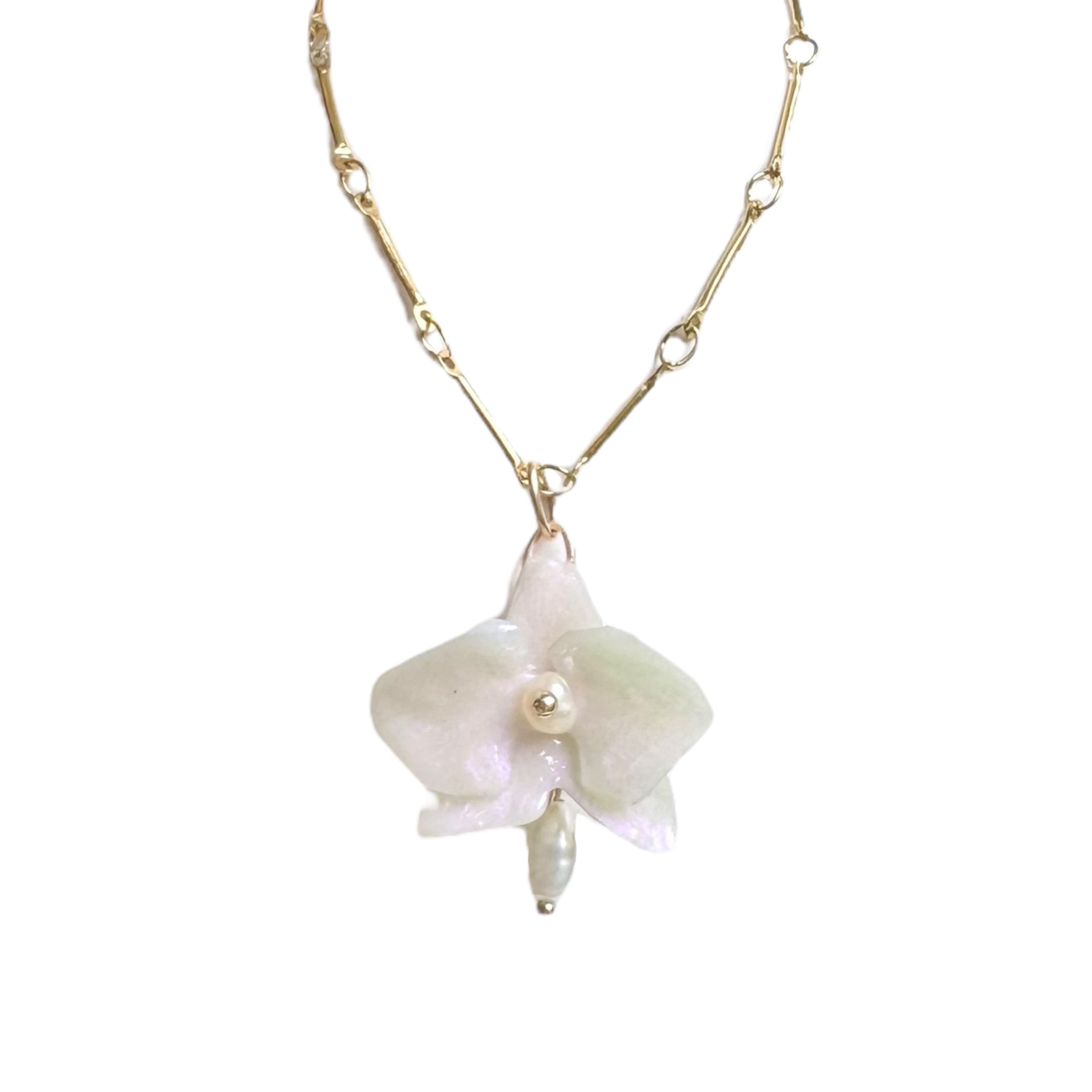 Dainty Orchid Necklace - Pearl White -