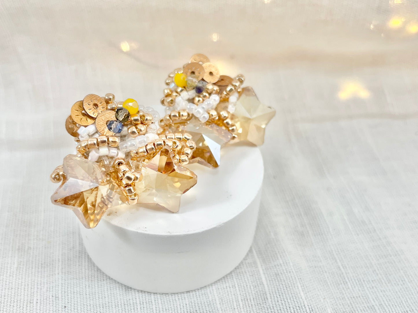 Hand beaded earrings - stars -