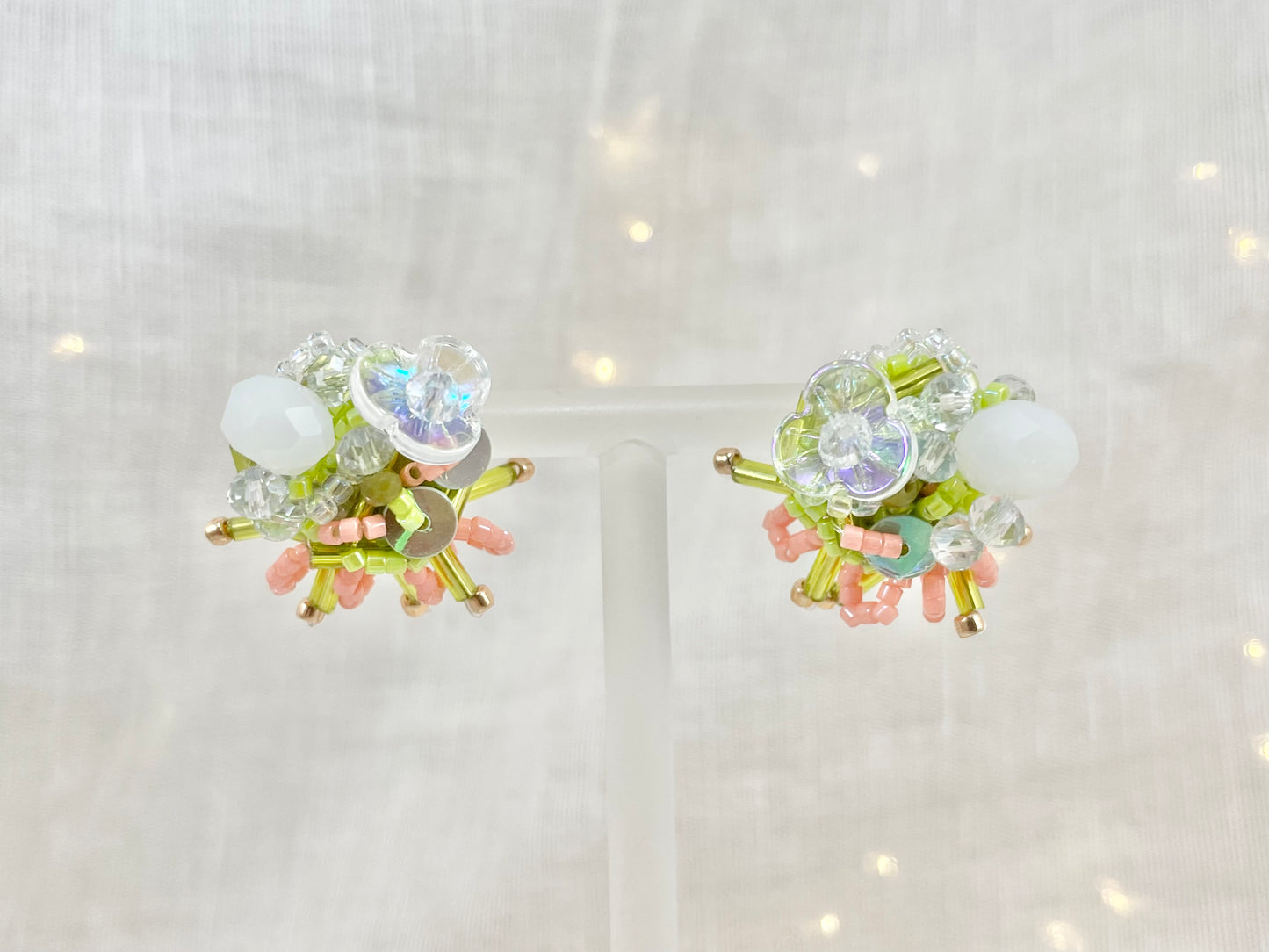Hand beaded earrings - wagashi -