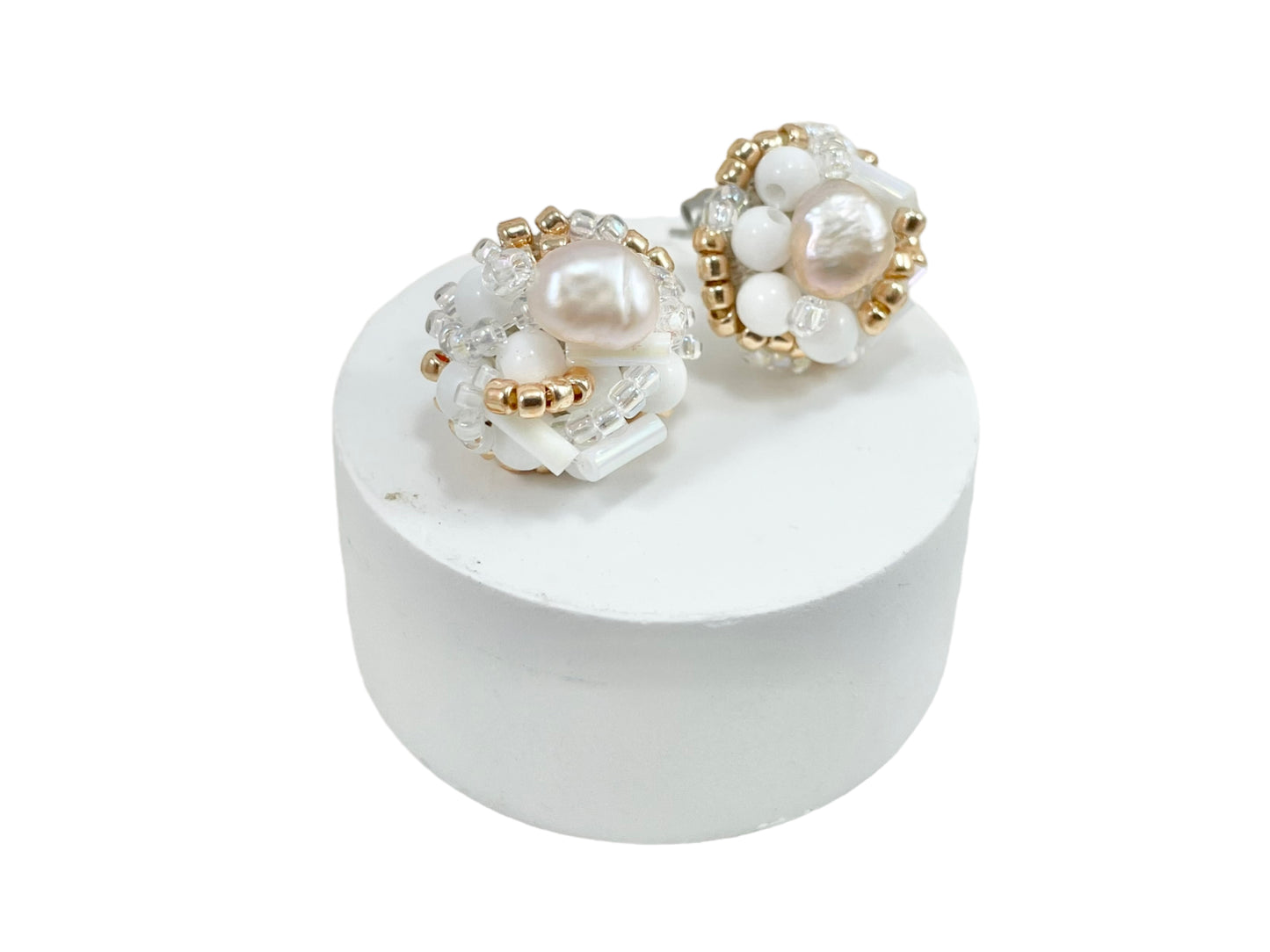 Hand beaded earrings - gem bouquet -