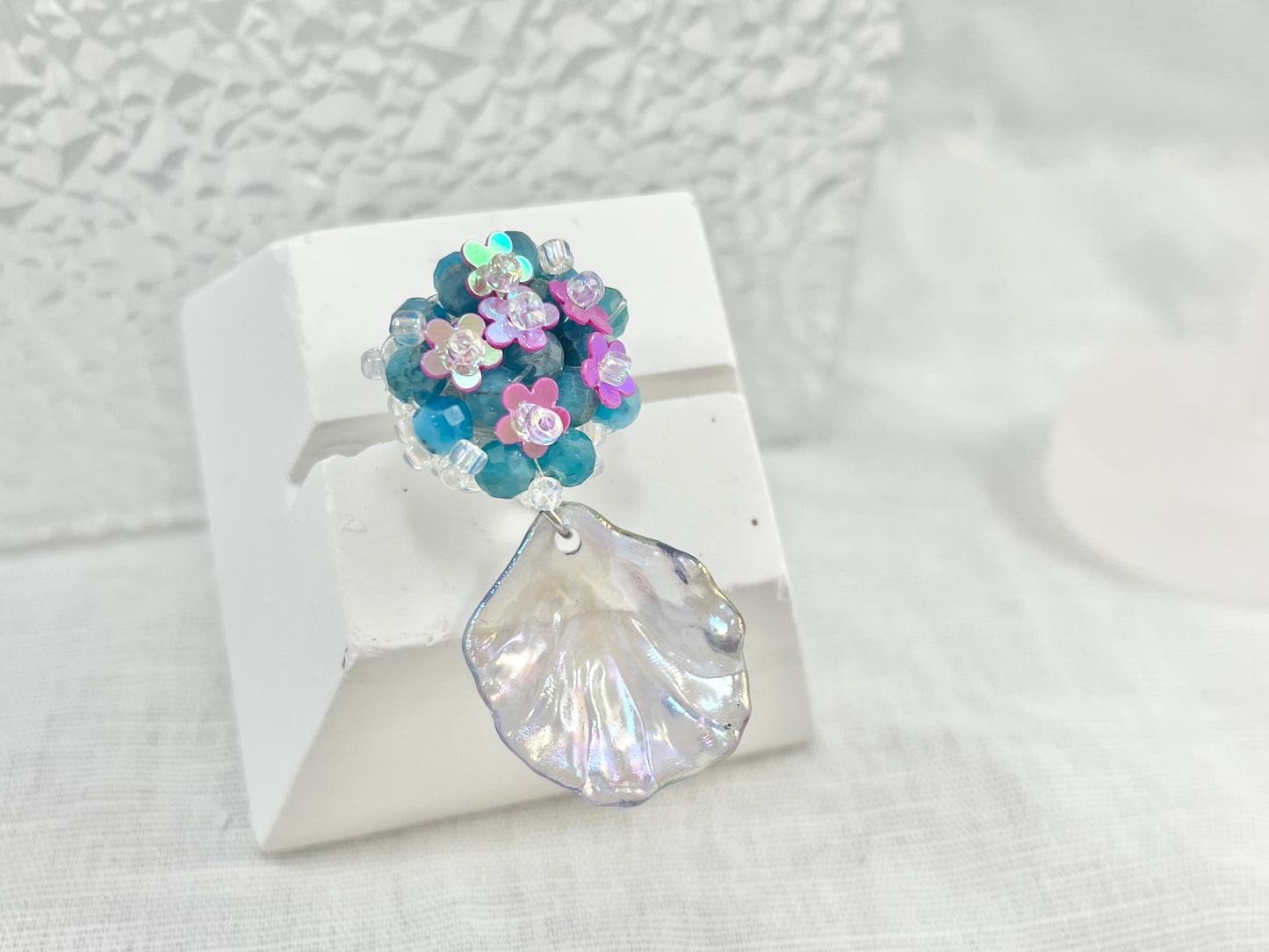 Hand beaded earrings - Apatite - 2 ways