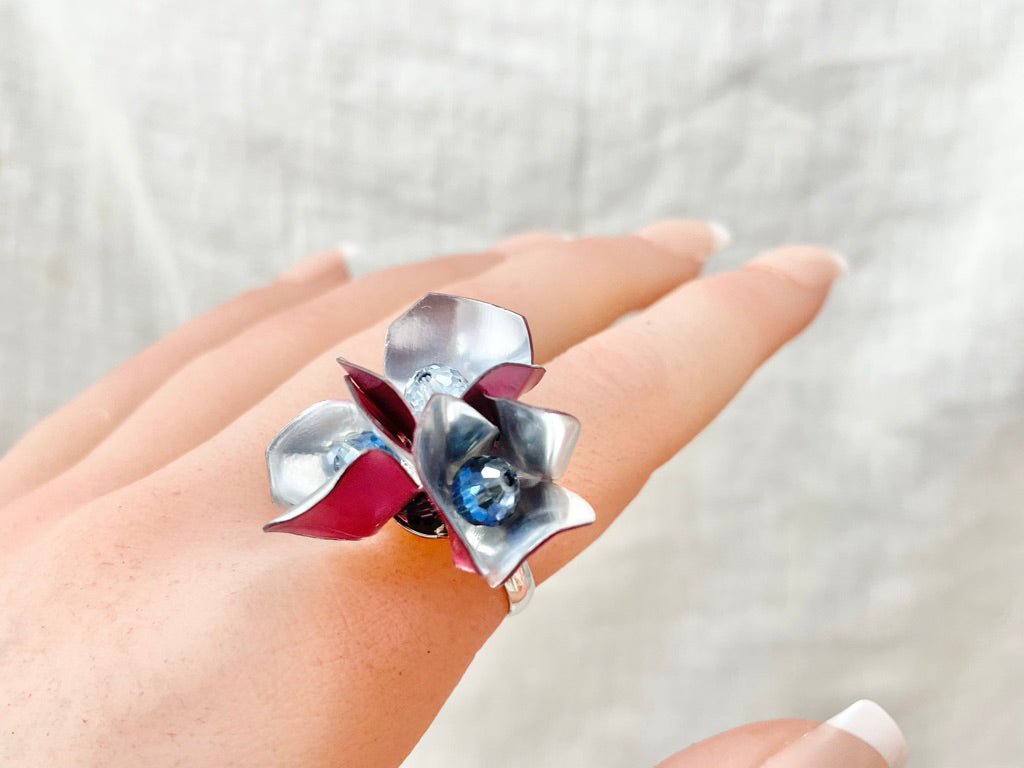 Upcycled ring - crocus pink flower -