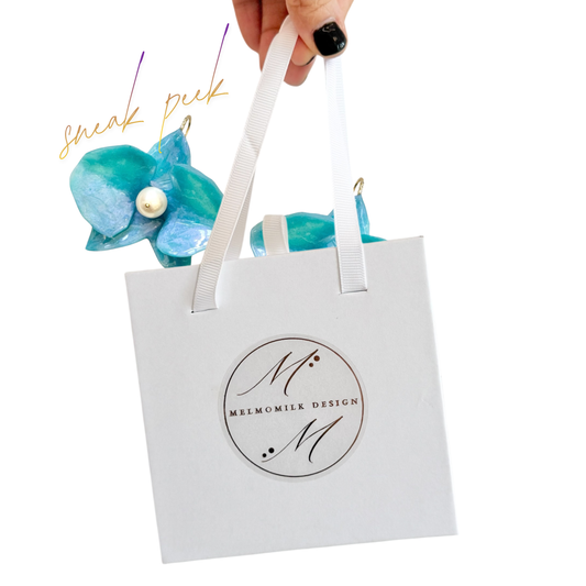 4th Anniversary Mystery Box - Deluxe edition- J