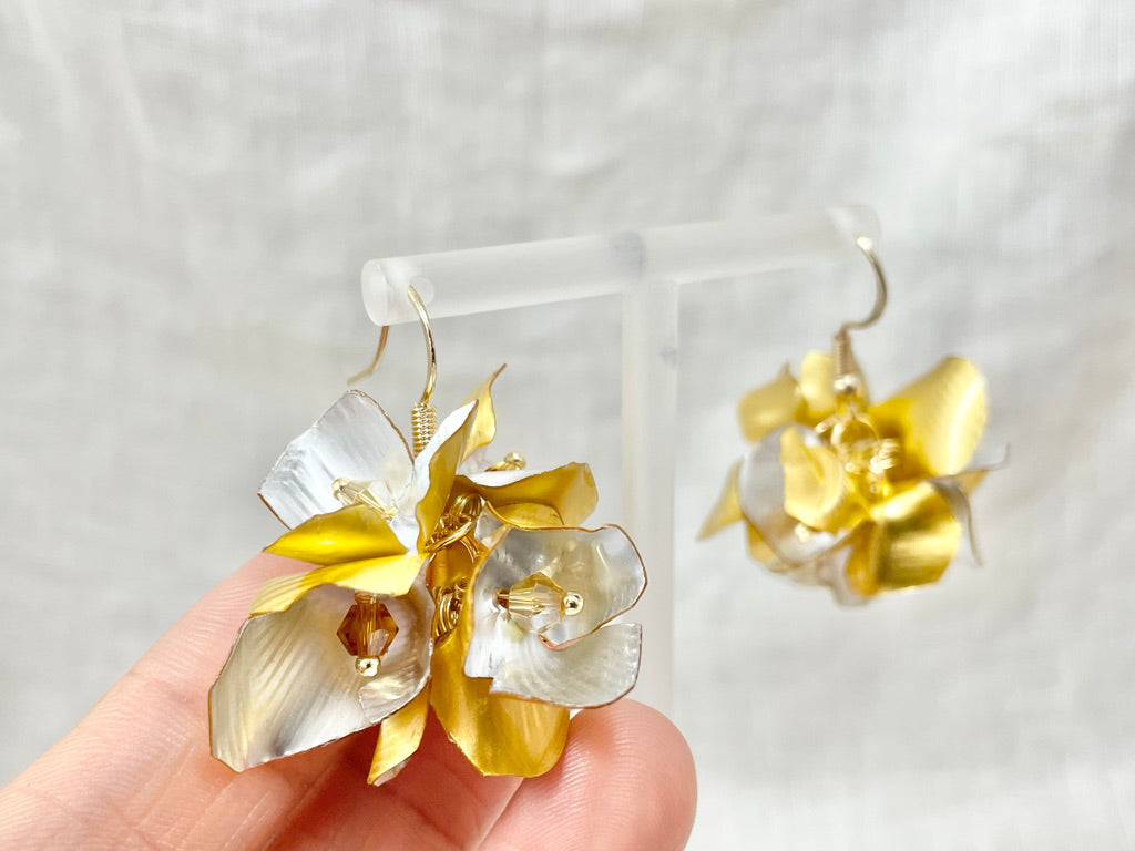 Upcycled earrings - gold bell flowers - 14KGF