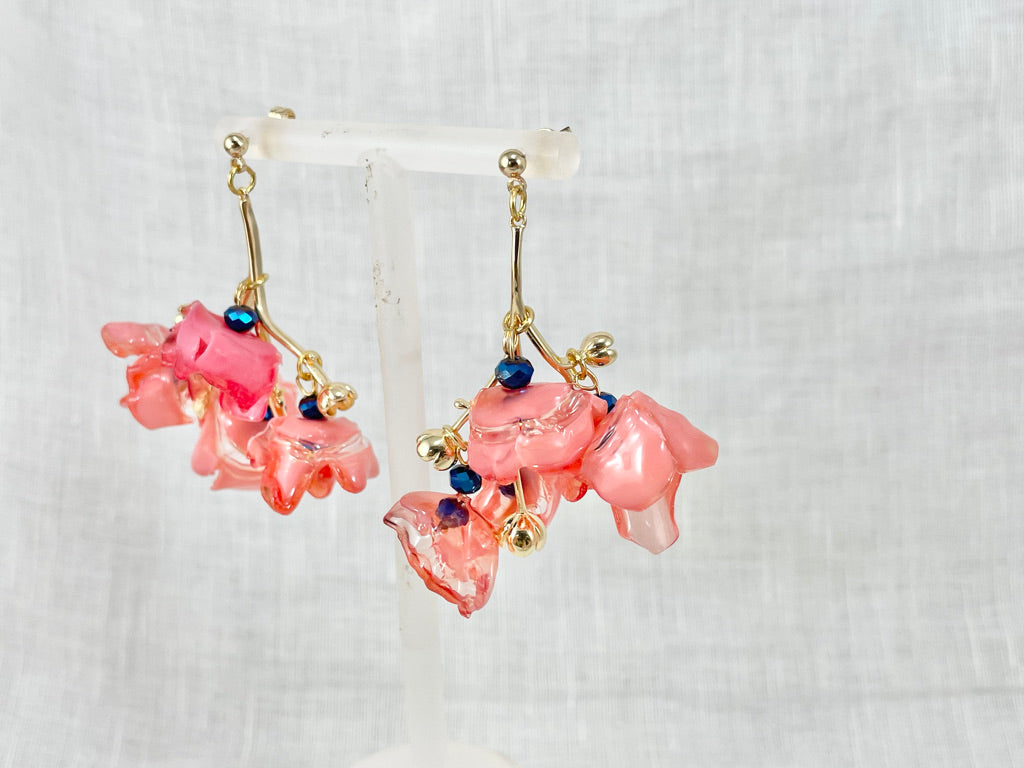 Upcycled earrings - gold leaf - 14KGF
