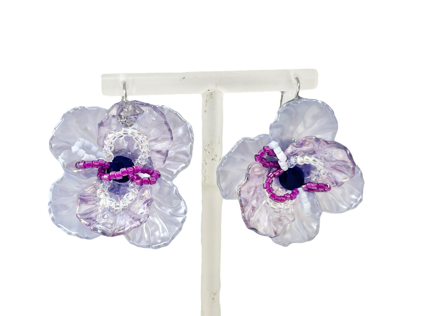 Hand beaded earrings - flower blue -