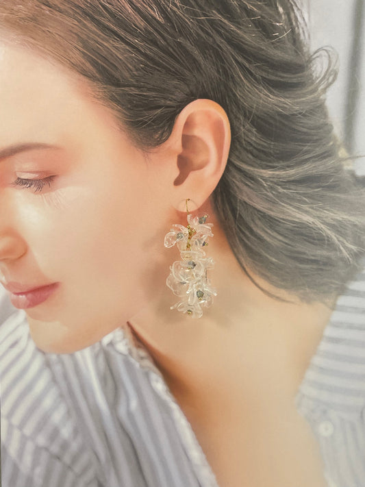 Upcycled earrings - sweet alyssum - 14KGF