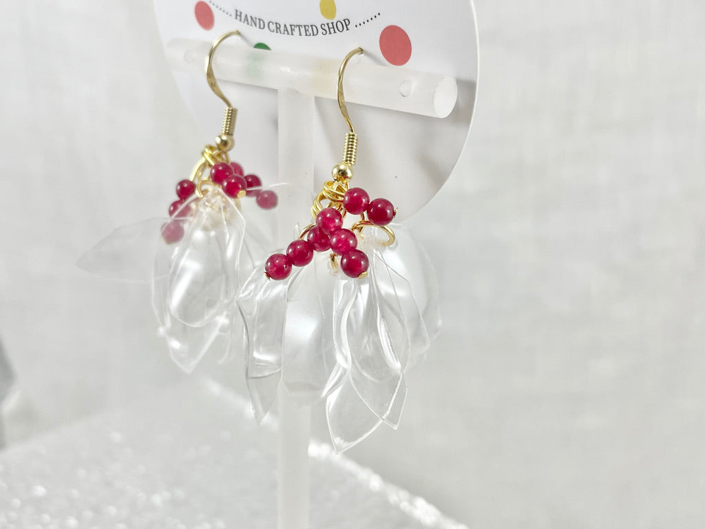 Upcycled earrings - petals - garnet - 14KGF