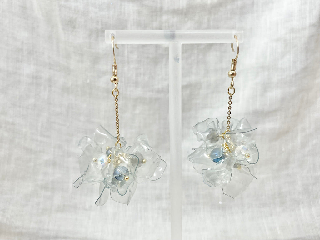 Upcycled earrings - foggy bell flowers long - 14KGF