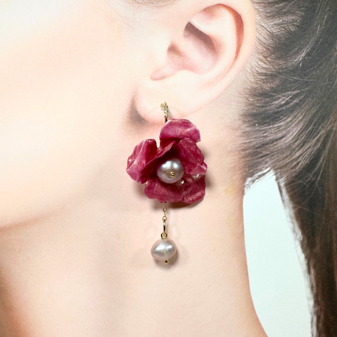 Anemone Splendens Earrings -Petal Pink-