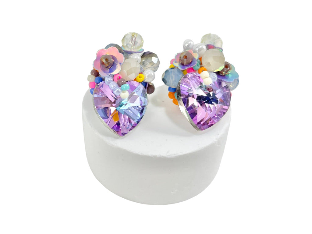 Hand beaded earrings - heart -