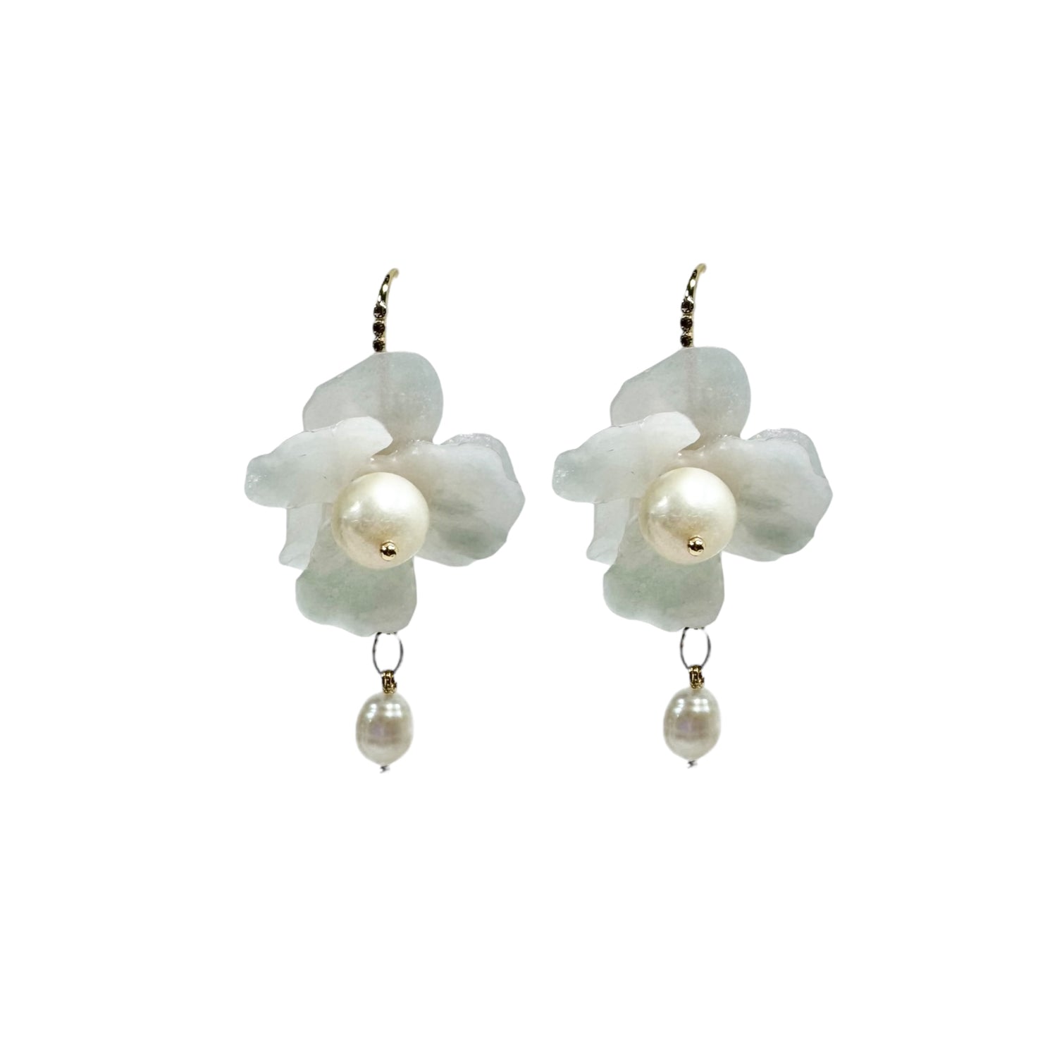 Anemone Snowdrop Earrings - Pearl white