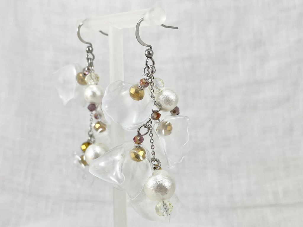 Upcycled earrings - Tulip -