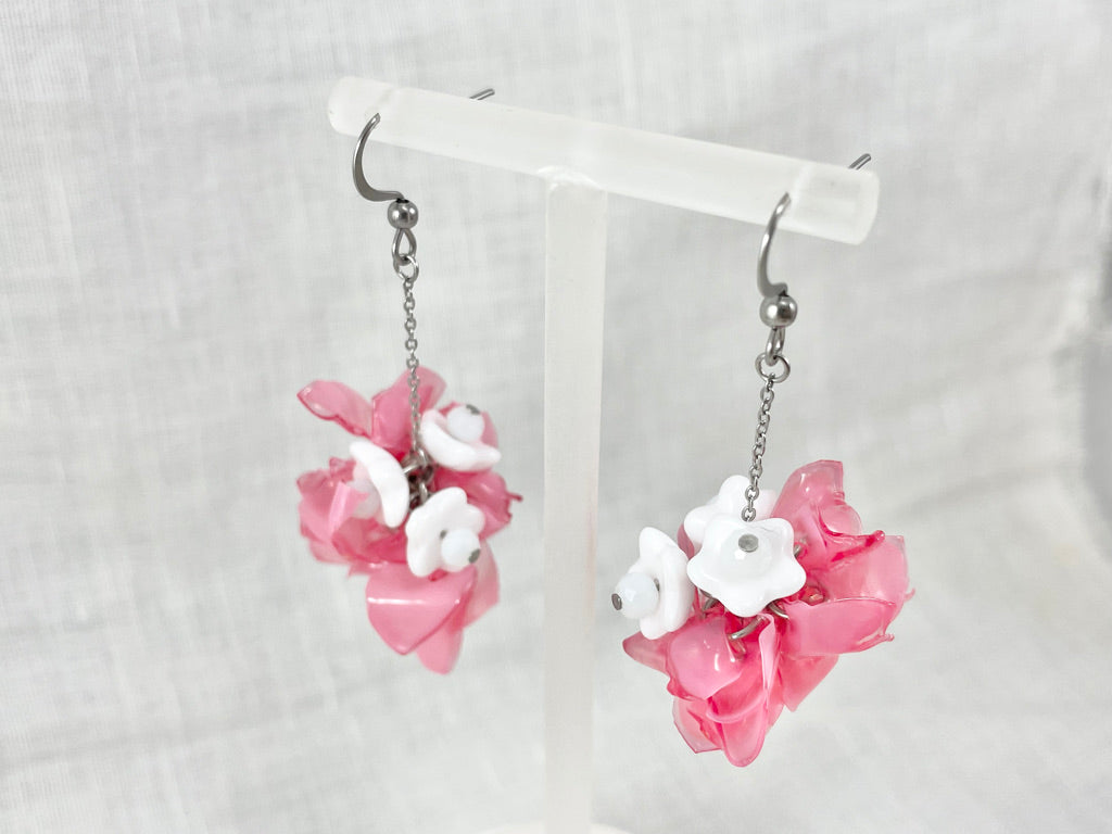 Upcycled earrings - cherry -