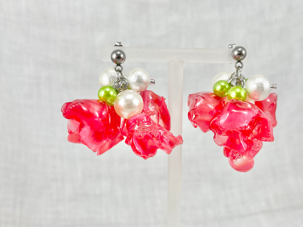 Upcycled earrings - poppy -