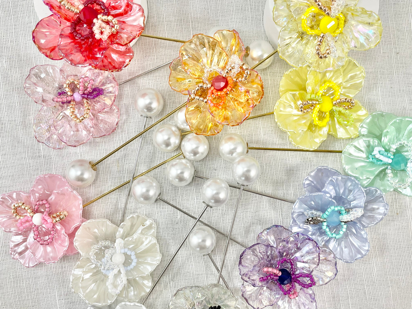 Pin brooch - flower - clear pink