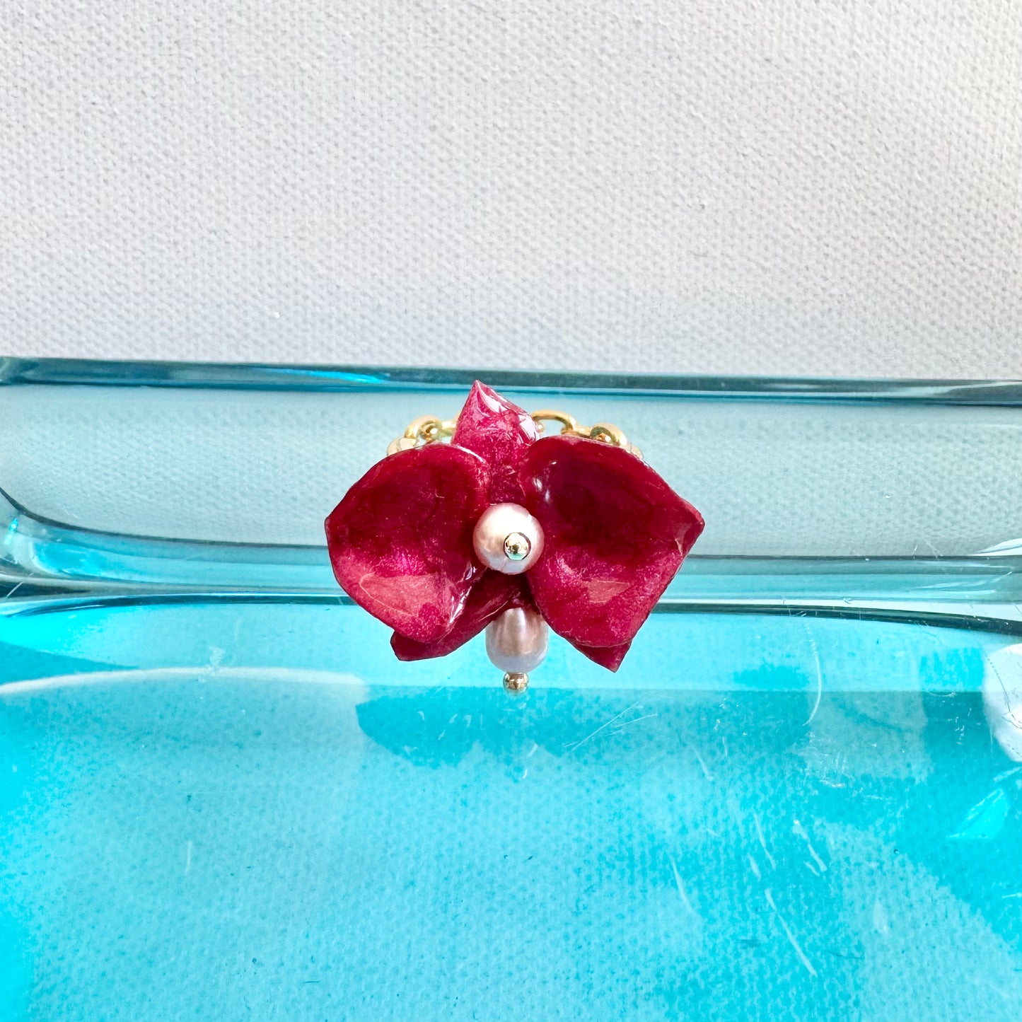 デンティー・オーキッド・リング 小さな胡蝶蘭  -バーガンディー-