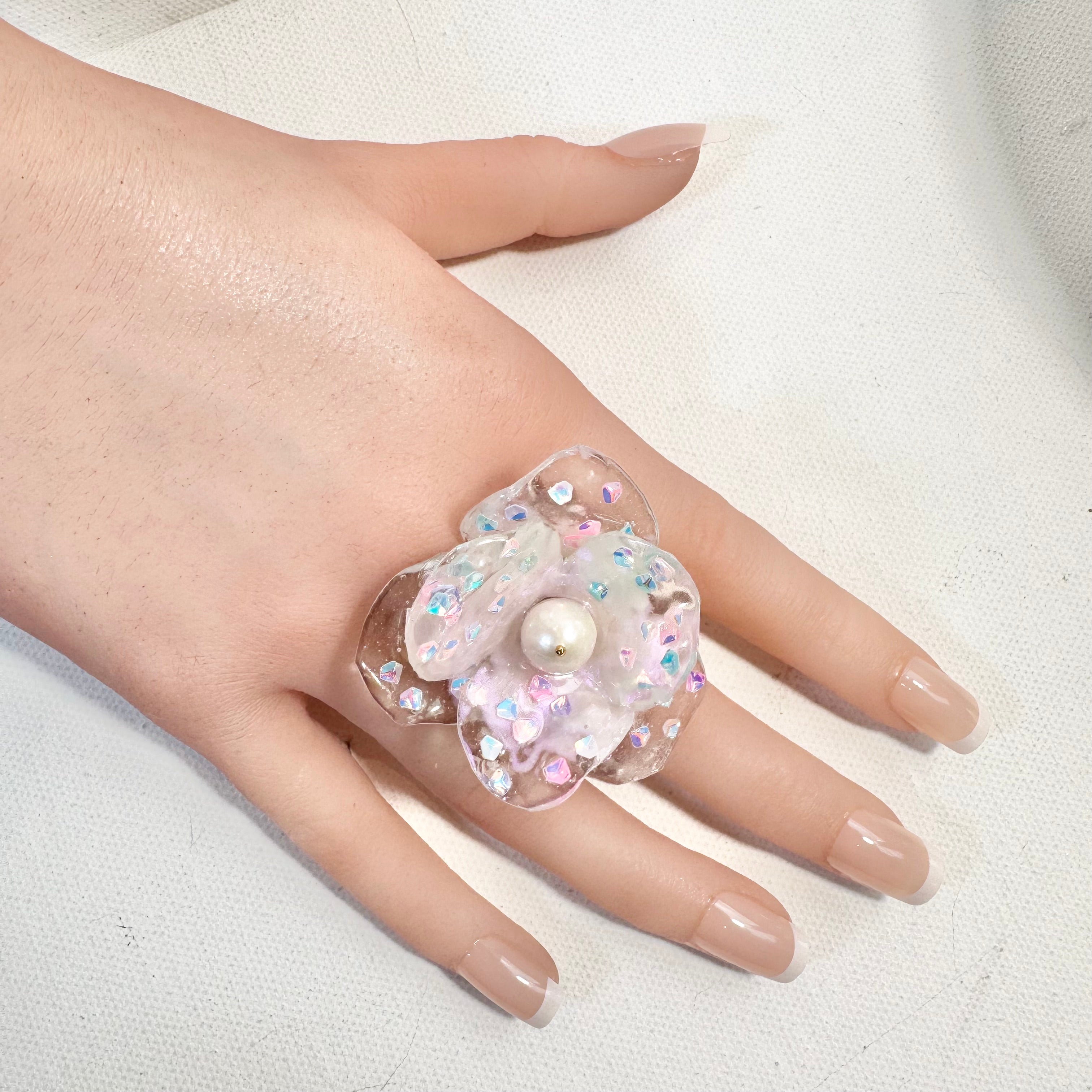 Fairy Prism Bloom Ring - Glowspell White -
