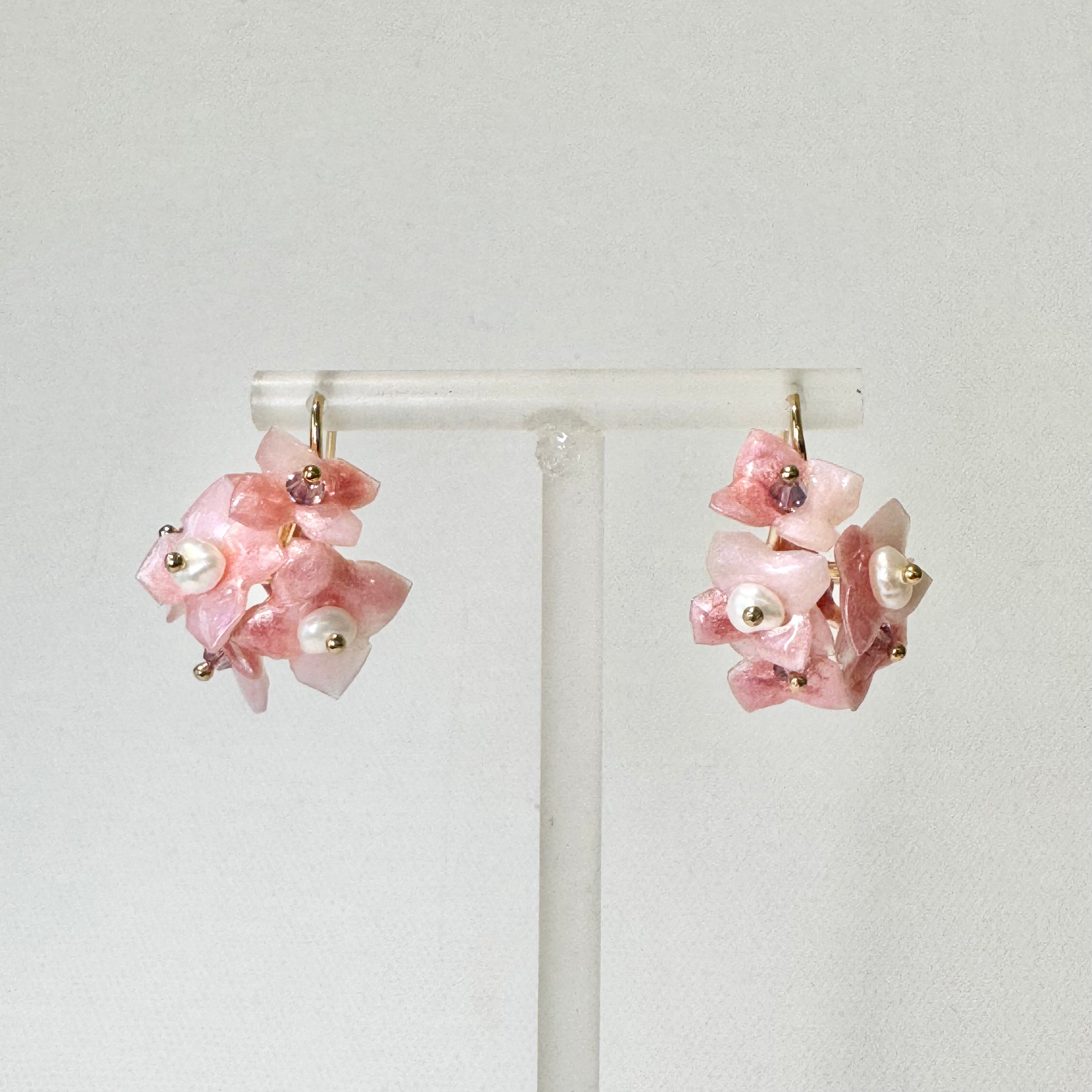 Hydrangea Bloom Earrings - Blush Rain -