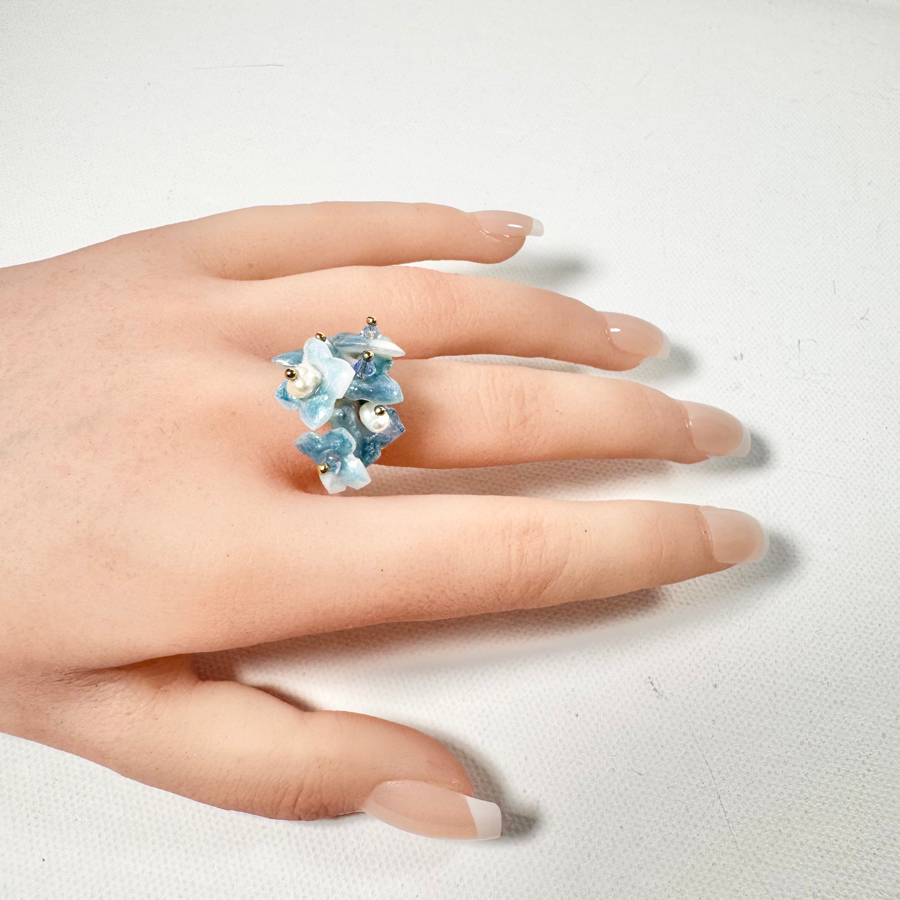 Hydrangea Bloom Ring - Mist Blue -