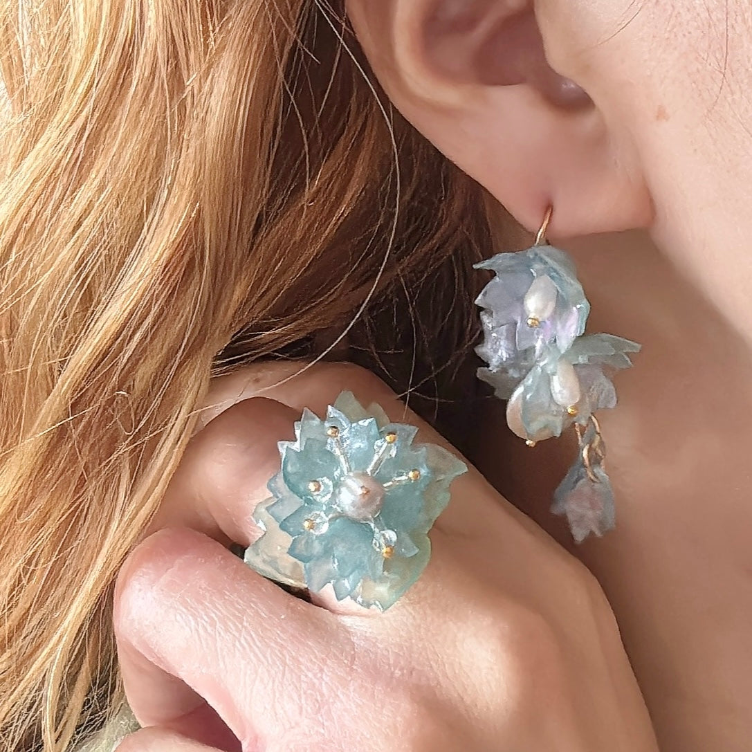 Sakura Veil Earrings - Airy Blue