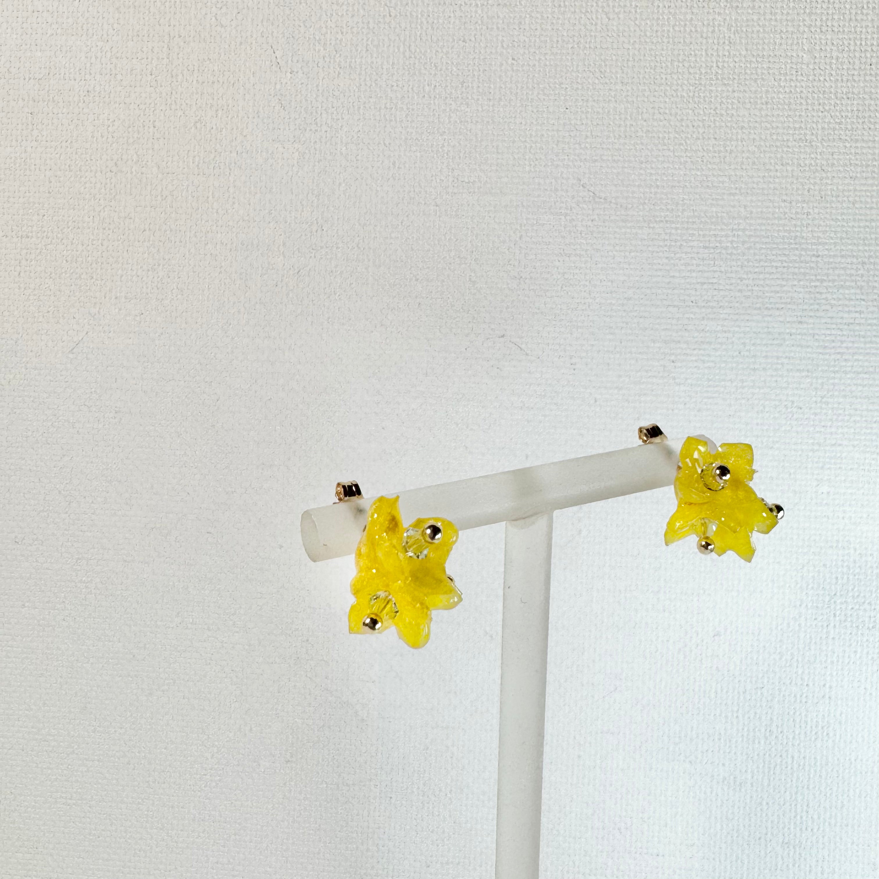 Tiny Pop Earrings - Yuzu Fizz -