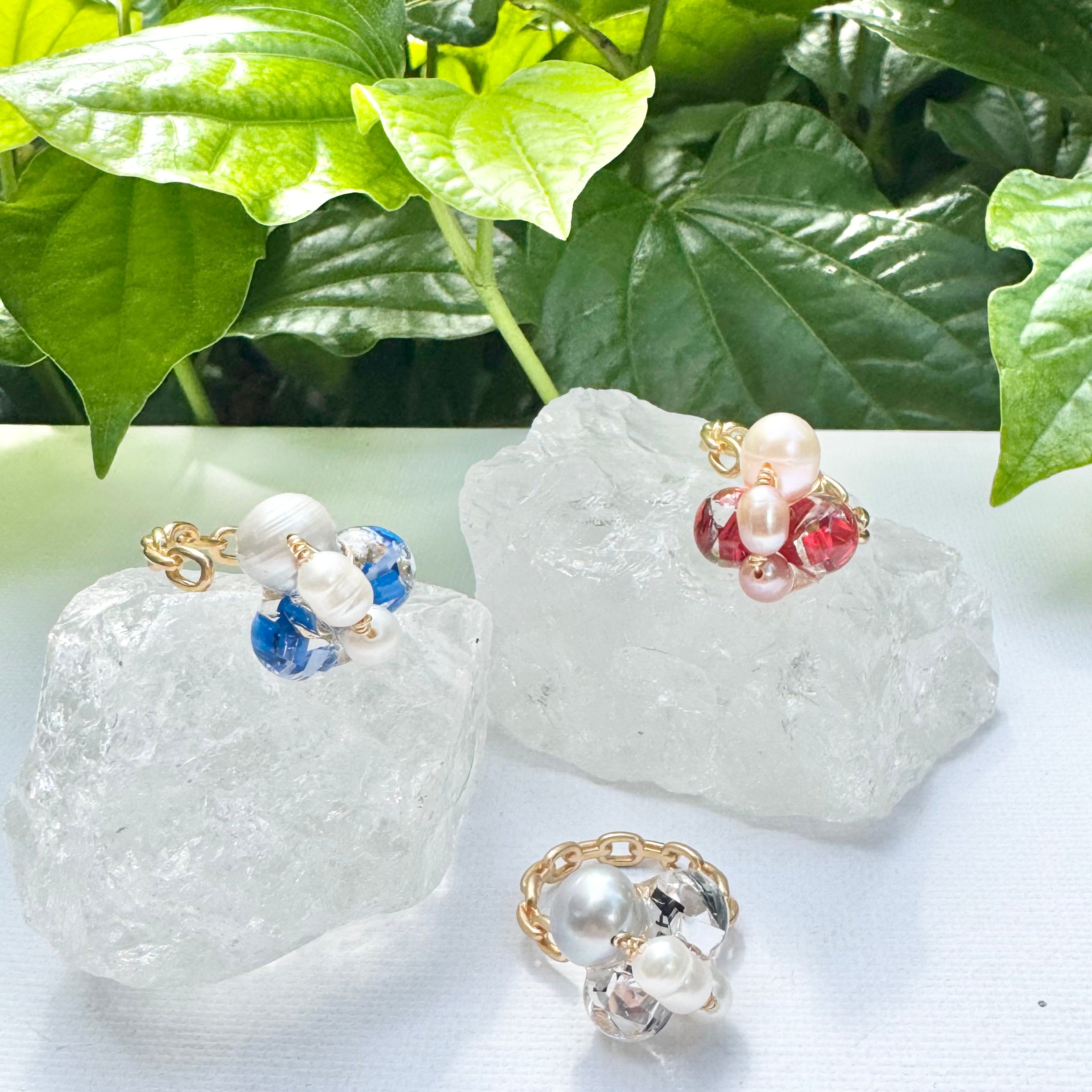 Bee Divine Ring - Midnight Bee -
