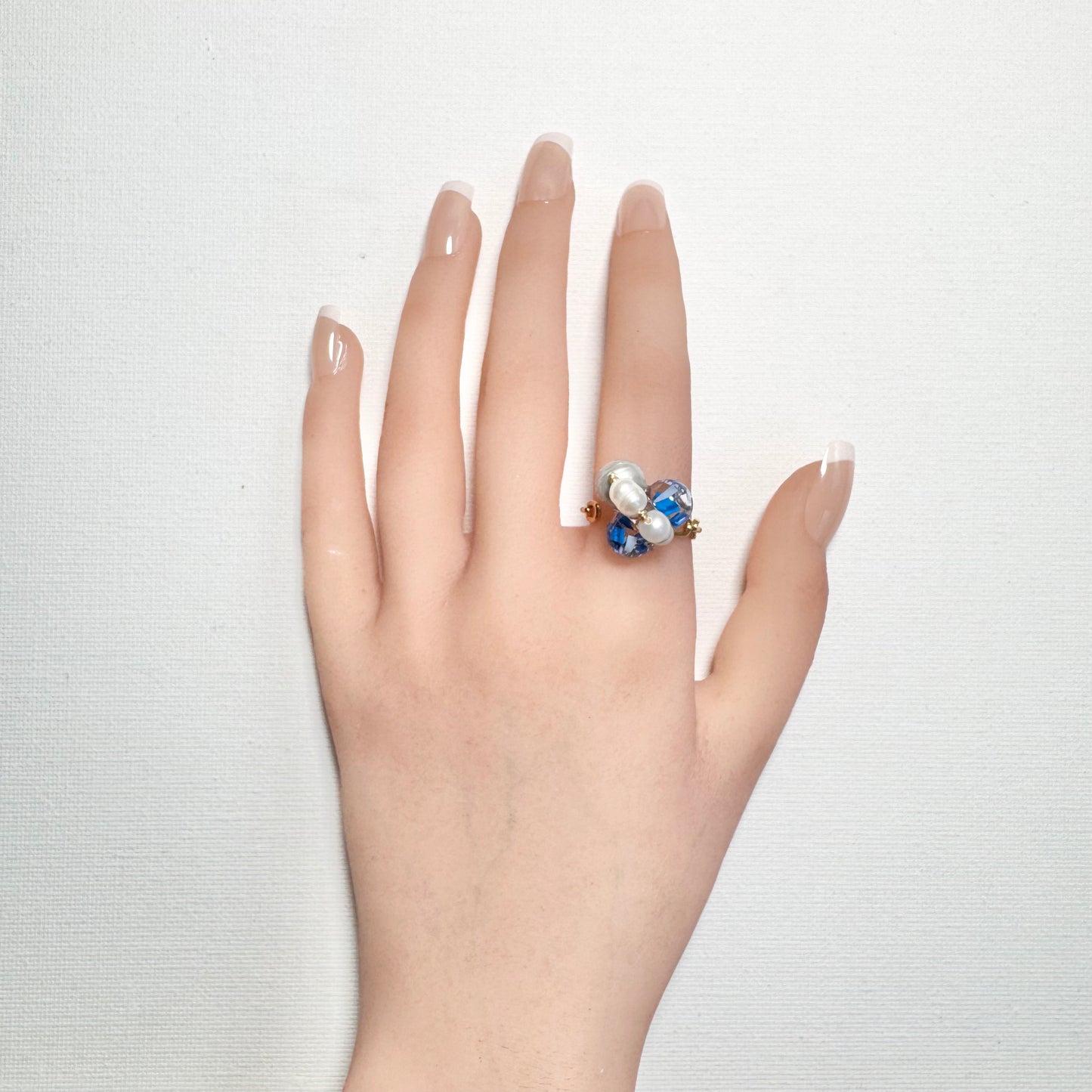 Bee Divine Ring - Blue Bee -