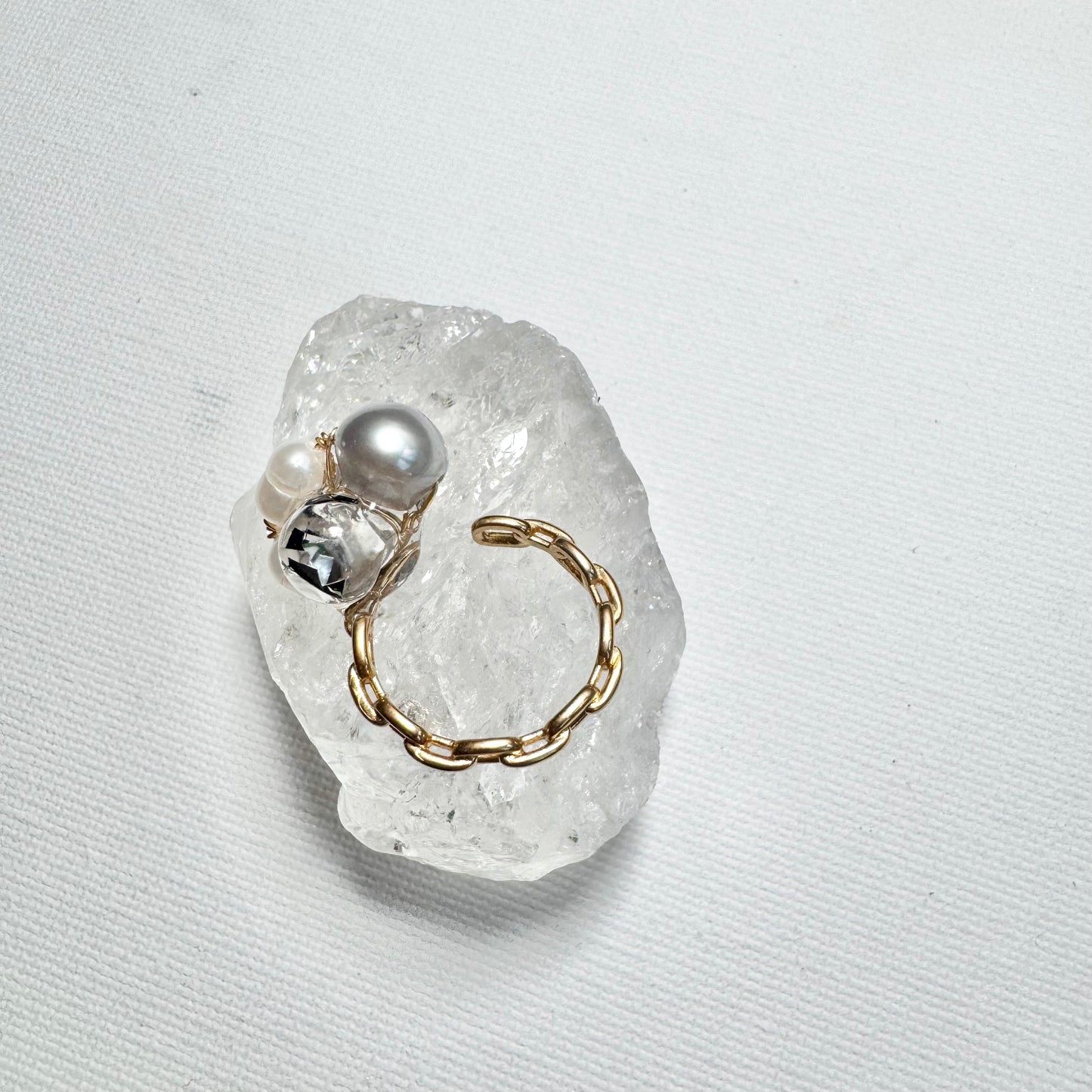 Bee Divine Ring - Midnight Bee -