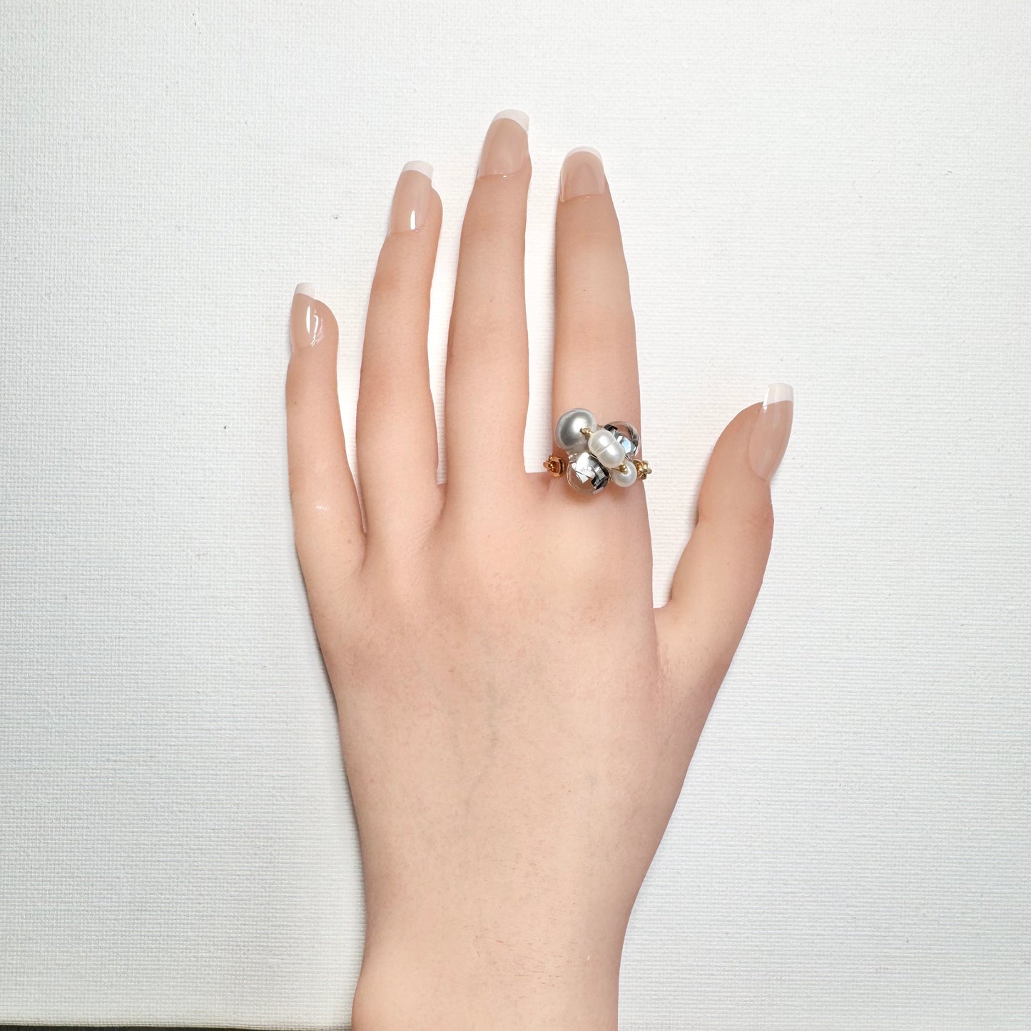 Bee Divine Ring - Midnight Bee -