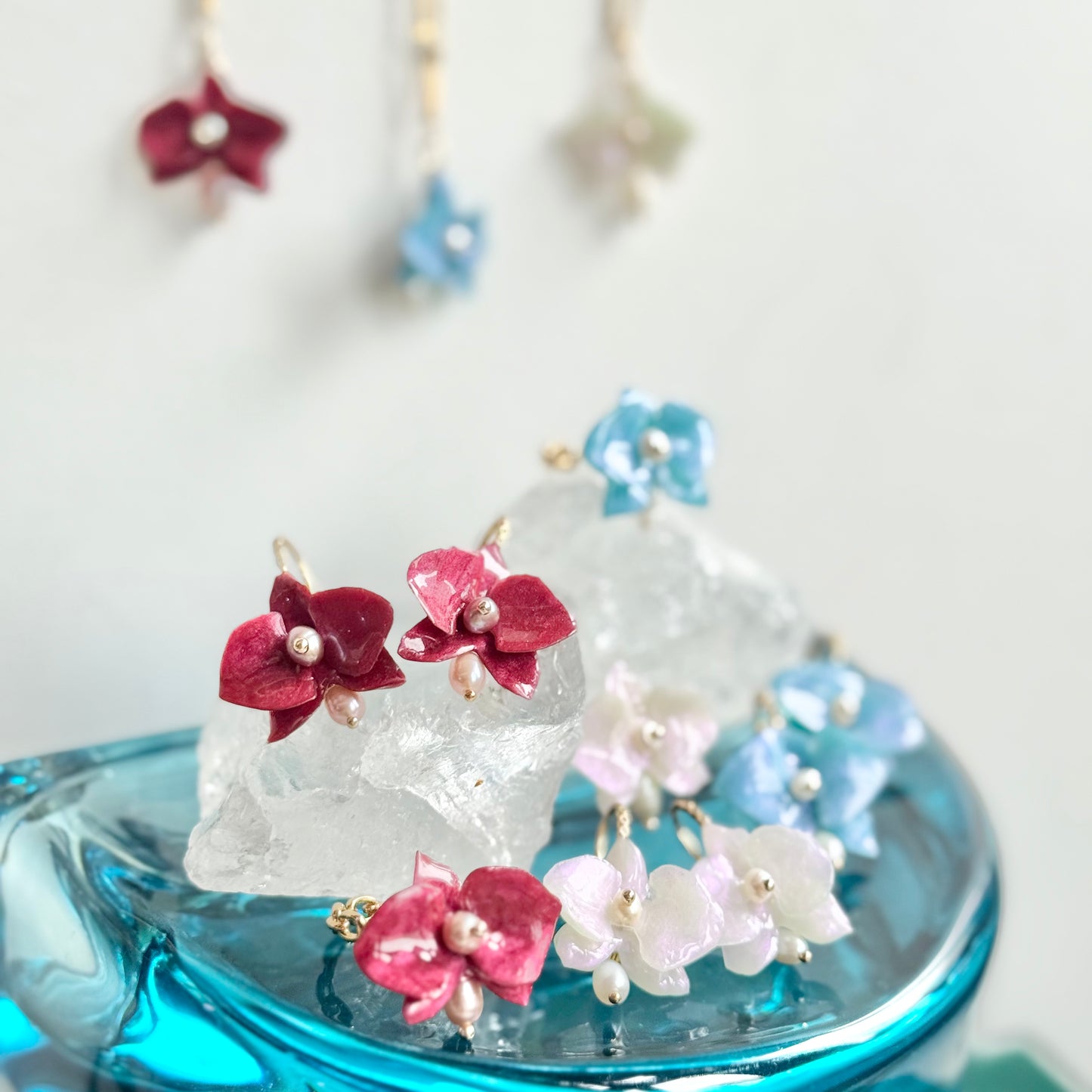 デンティー・オーキッド・リング 小さな胡蝶蘭  -パールホワイト-