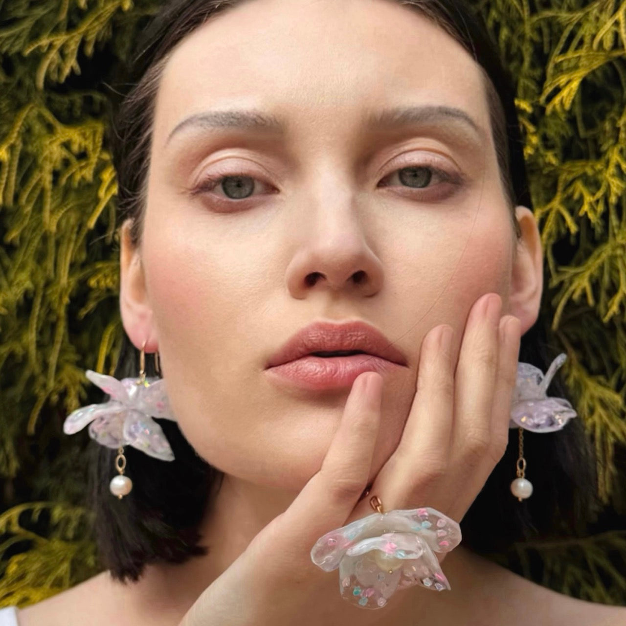 Fairy Prism Dance Earrings - Glowspell White -