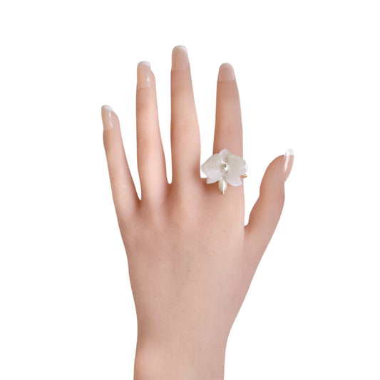 Dainty Orchid Ring - Pearl White -