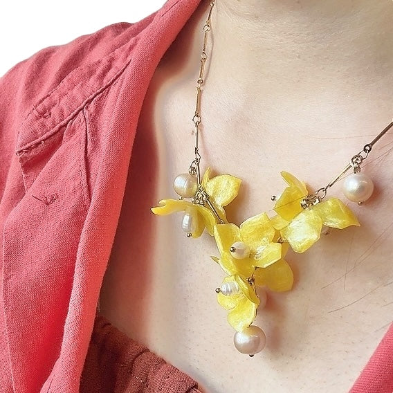 Lilac Fantasy Necklace - Lemon Drop -