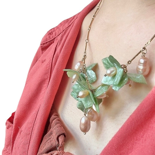 Lilac Fantasy Necklace - Frost Mint -