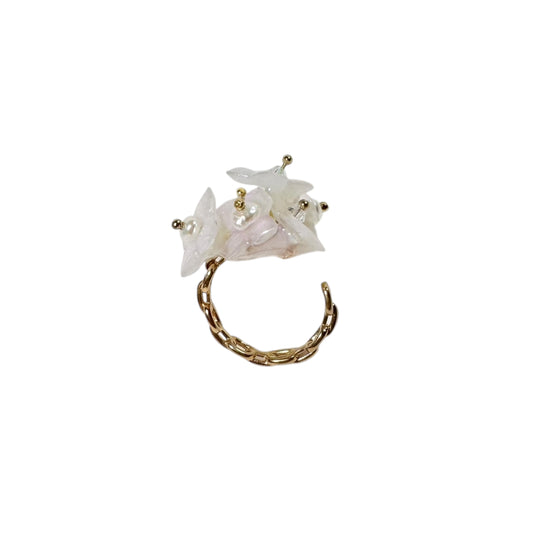 Hydrangea Bloom Ring - Drizzle White -