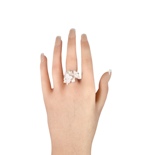 Hydrangea Bloom Ring - Drizzle White -