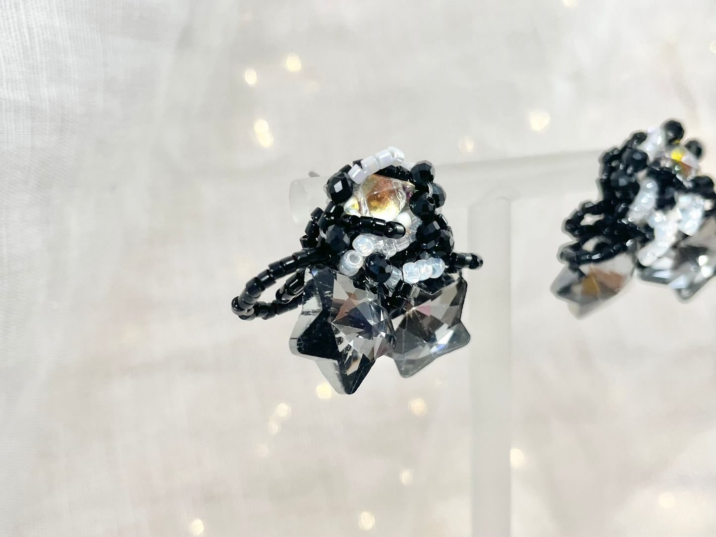 Hand beaded earrings - stars -