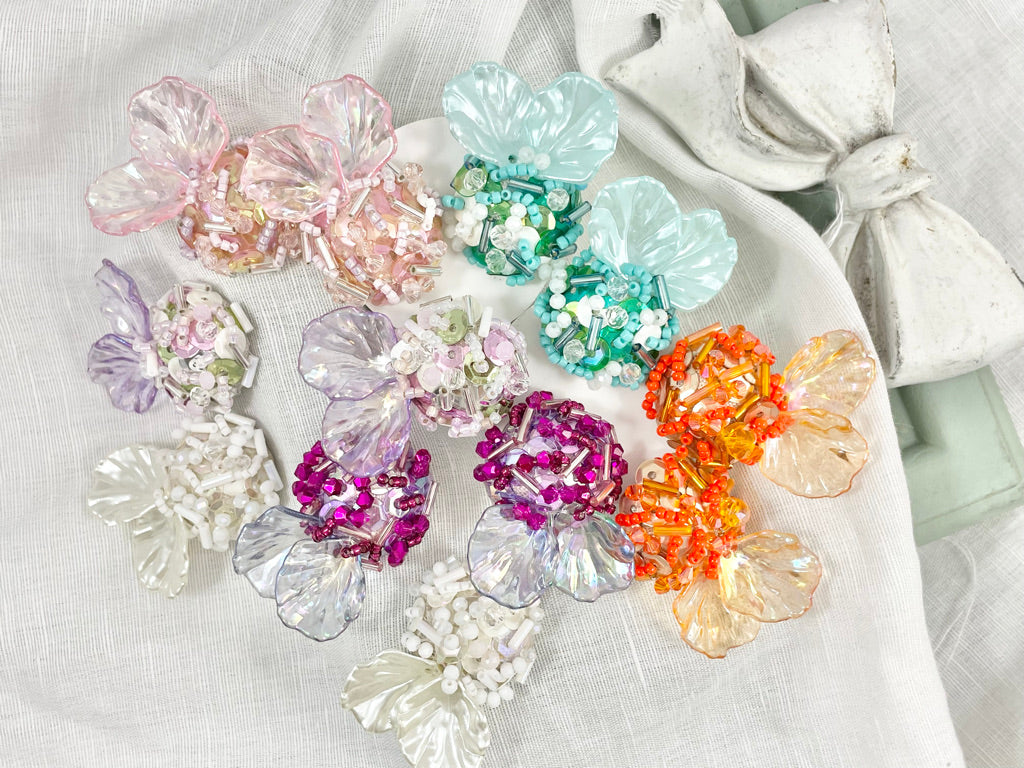 Hand beaded earrings - flower petals -